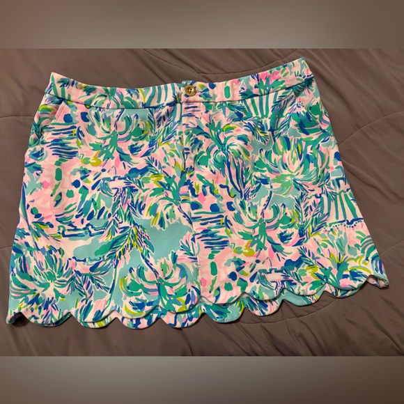 Lilly Pulitzer Dresses & Skirts - Lilly Pulitzer Floral Print Skort in Pink, Aqua & Blue